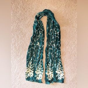 Delicately Embroidered Hunter Green & Cream Scarf